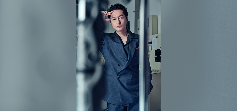 ファッション上級者の井浦 新と考える、ダブルスーツの遊び方 ～See you in GQ～