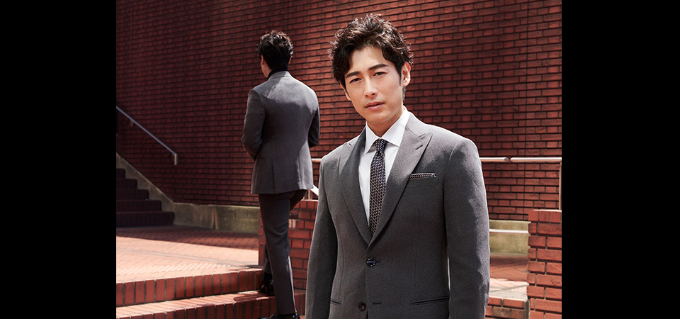 俳優・ディーン・フジオカがまとう80sアメリカンジゴロなスーツ ～See you in GQ～