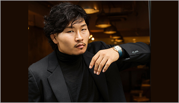 ジョルジオ アルマーニの「メイド トゥ メジャー」のスーツに身を包んだラガーマン稲垣啓太が登場 ～See you in GQ～